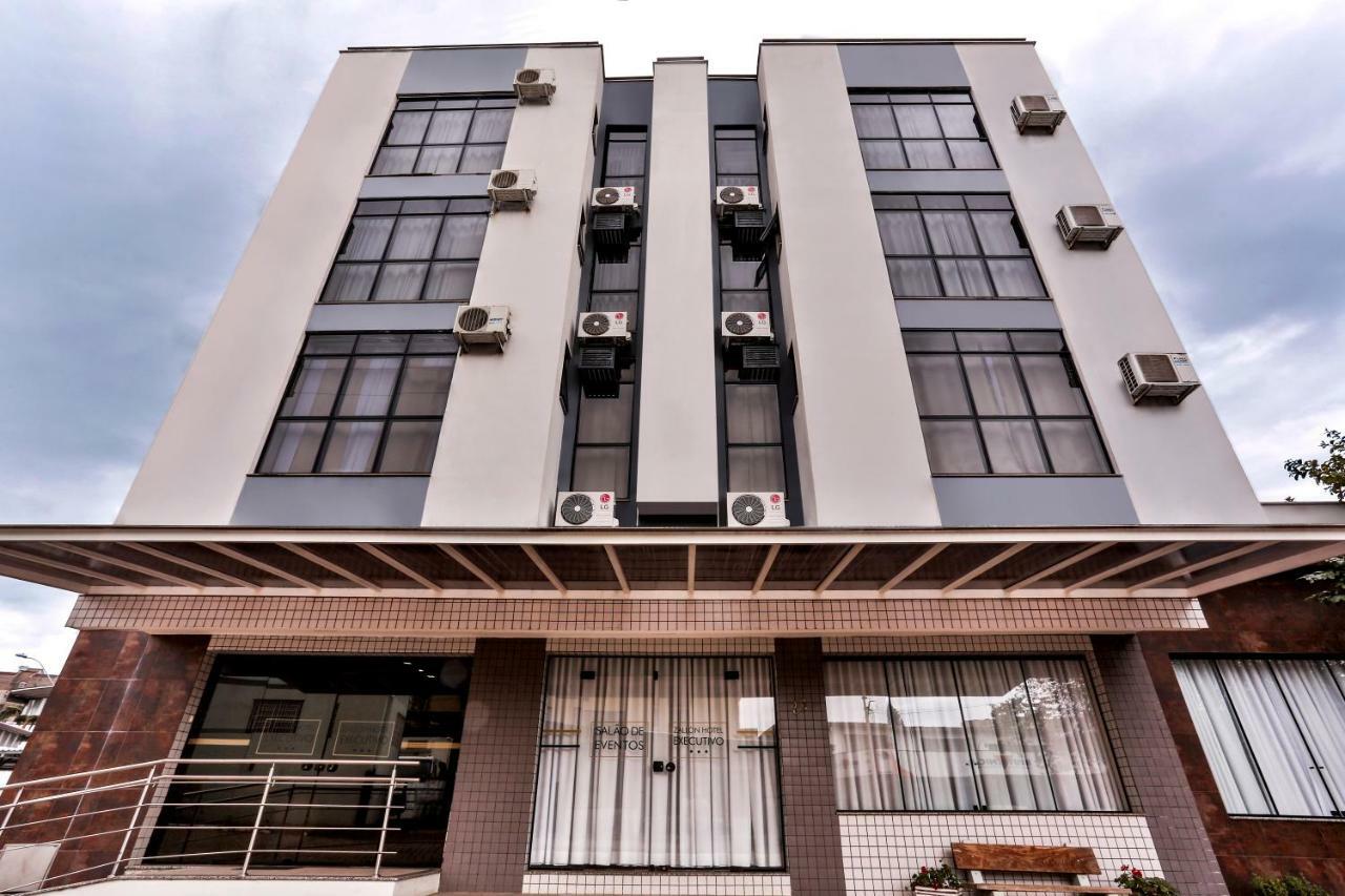 Zallon Hotel Executivo Lajeado  Zewnętrze zdjęcie